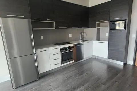 36 Park Lawn Road 1104