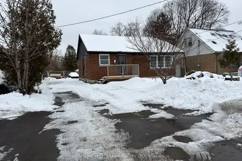 3 Mclaughlin Road N