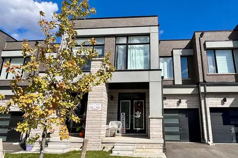 1182 Dartmouth Crescent