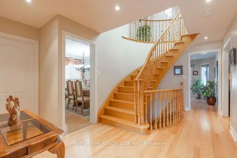 8 Burnley Place