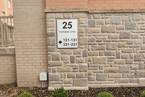 25 Turntable Crescent 123