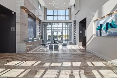 45 Yorkland Boulevard 209
