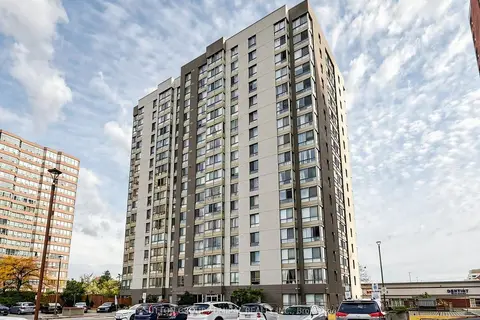 2470 Eglinton Avenue 1108