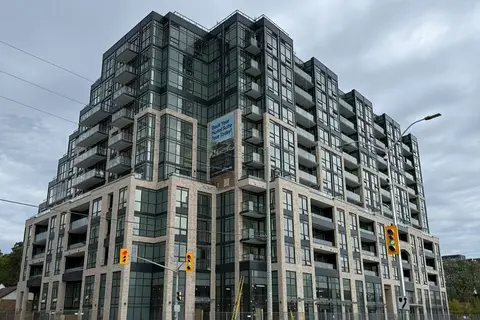 1381 Lakeshore Road E 615