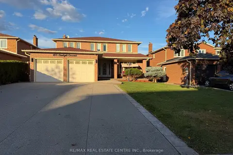 4175 Starlight Crescent
