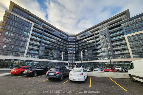 395 Dundas Street W 521