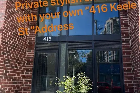 1 Vine Avenue E 102