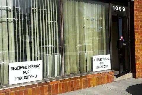 1099 Britannia Road E 15