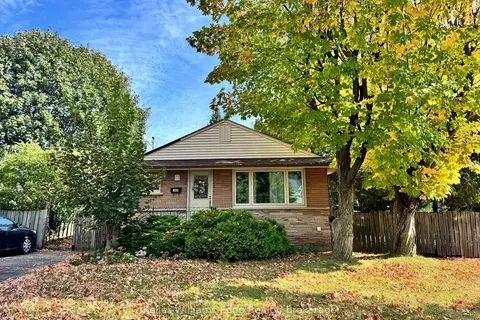 5466 Randolph Crescent