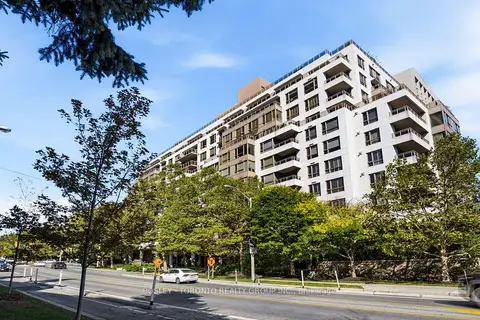 2662 Bloor Street W 1001