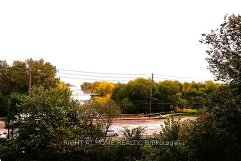 2212 Lake Shore Boulevard W 502