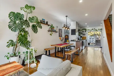 44 McCormack Street