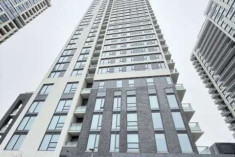 30 Samuel Wood Way 1004