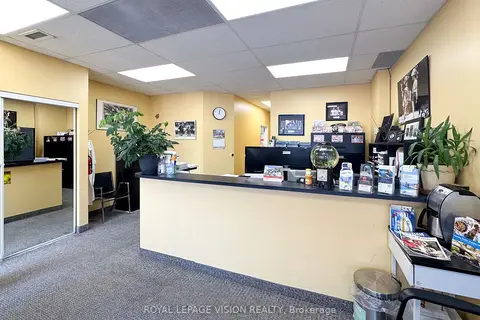 2085 Weston Road 1