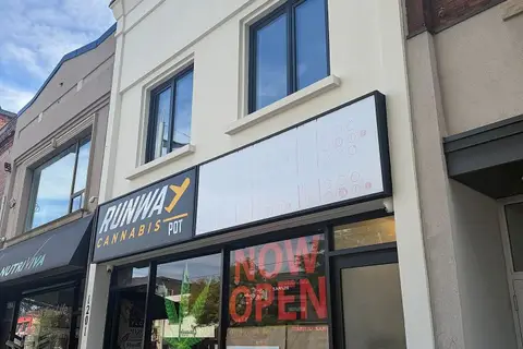1201 St Clair Avenue W A