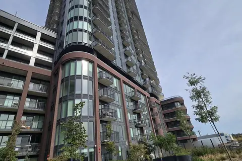 1185 Dupont Street 2305