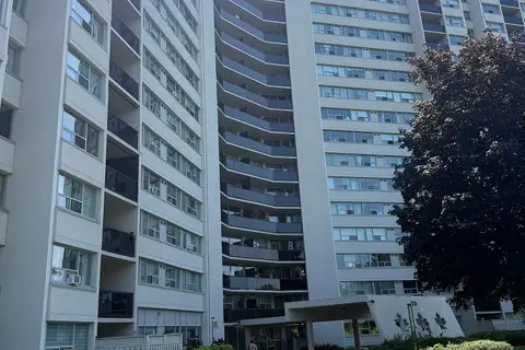 530 Lolita Gardens 702