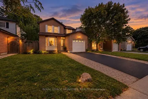 2092 Hunt Crescent