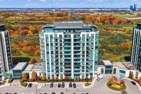 55 Yorkland Boulevard 907