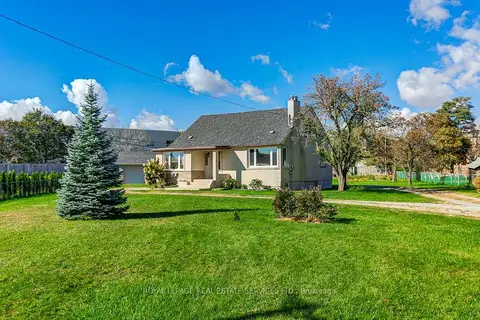 1695 Coram Crescent Main
