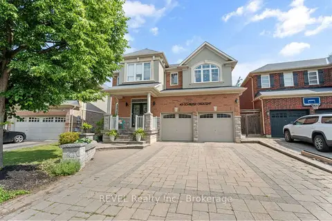 401 Schreyer Crescent