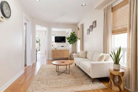 922 Ledbury Crescent