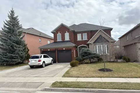60 Saint Hubert Drive LOWER