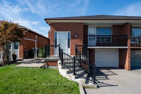 12 Paradelle Crescent