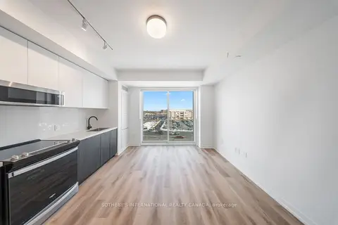 5 York Garden Way 803