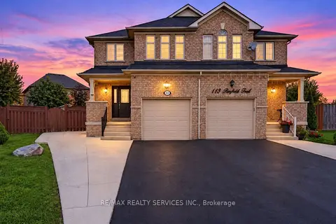 115 Passfield Trail