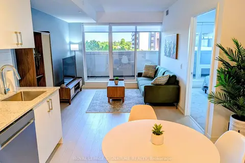 4010 Eglinton Avenue W 509