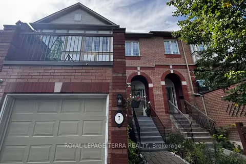 2871 Darien Road 7