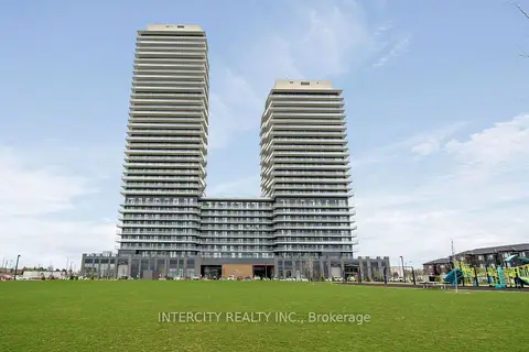15 Skyridge Drive E 1018
