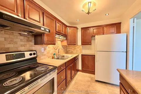 1455 Lawrence Avenue W 1007