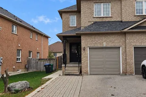 7212 Sedan Square