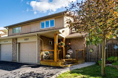 3537 Autumnleaf Crescent
