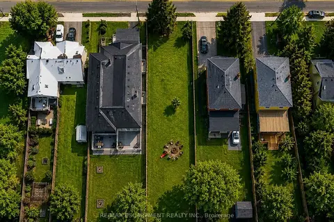 19 Broadview Avenue