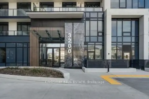 3200 William Coltson Avenue 318