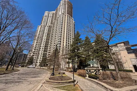 35 Kingsbridge Garden Circle 2706