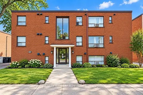 1110 Weston Road 4