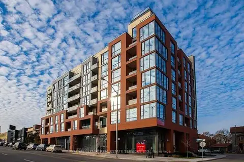 2118 Bloor Street W 801