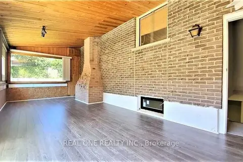 133 Mccraney Street Lower
