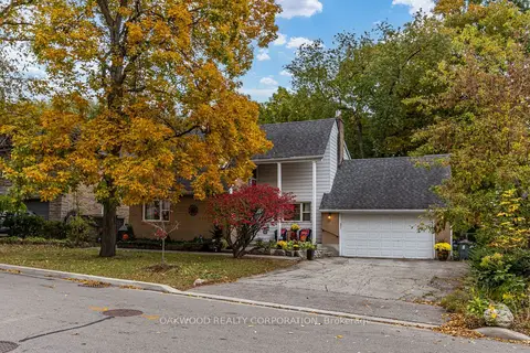 41 Greenbrook Drive