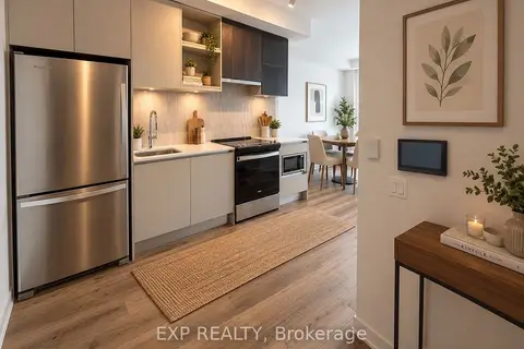 395 Dundas Street W 628