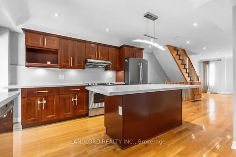 37 Birdstone Crescent