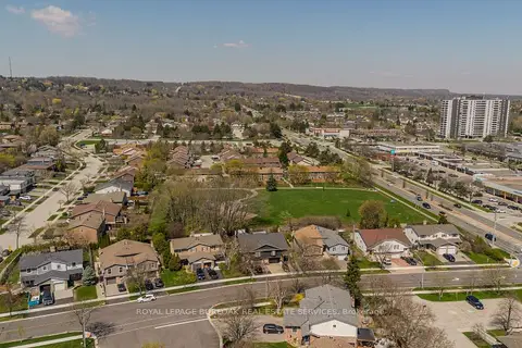 1402 Almonte Drive