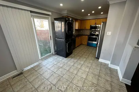 25 Prince Crescent