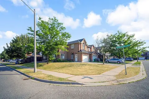 2 Checkerberry Crescent