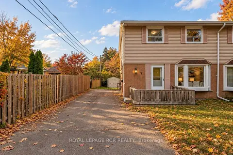 7 Cardwell Street