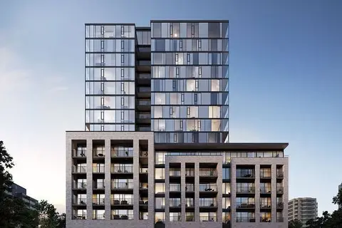 86 Dundas Street 903